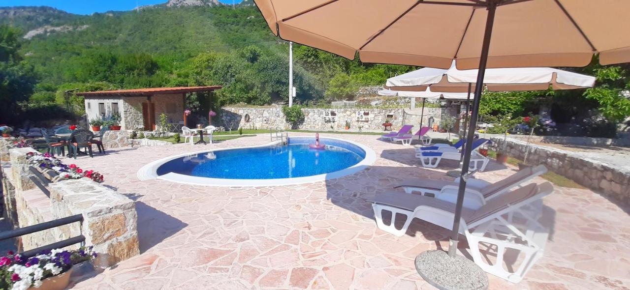 Vila Pegaz Virpazar Bagian luar foto