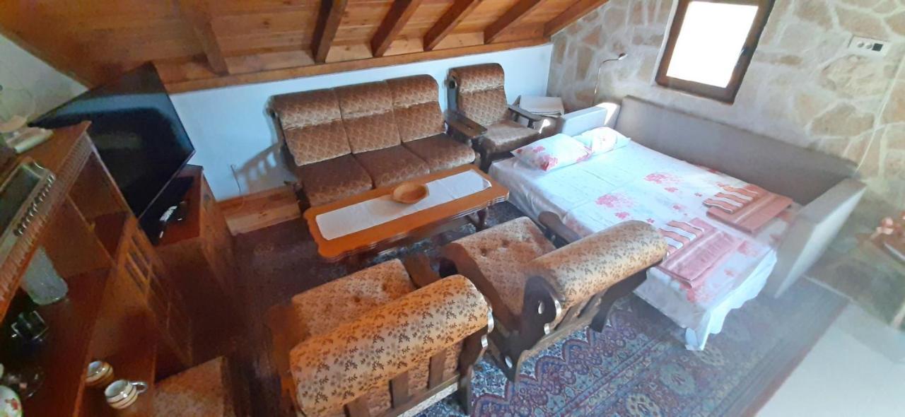 Vila Pegaz Virpazar Bagian luar foto